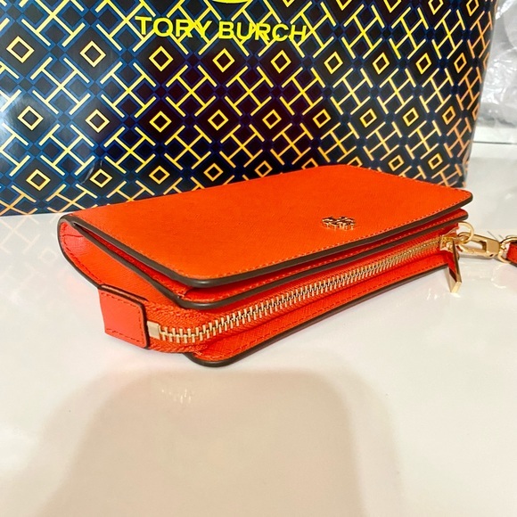 🎊🏅NEW🏅Tory Burch Emerson wristlet pouch/wallet/pouch/bright samba color - Picture 4 of 9